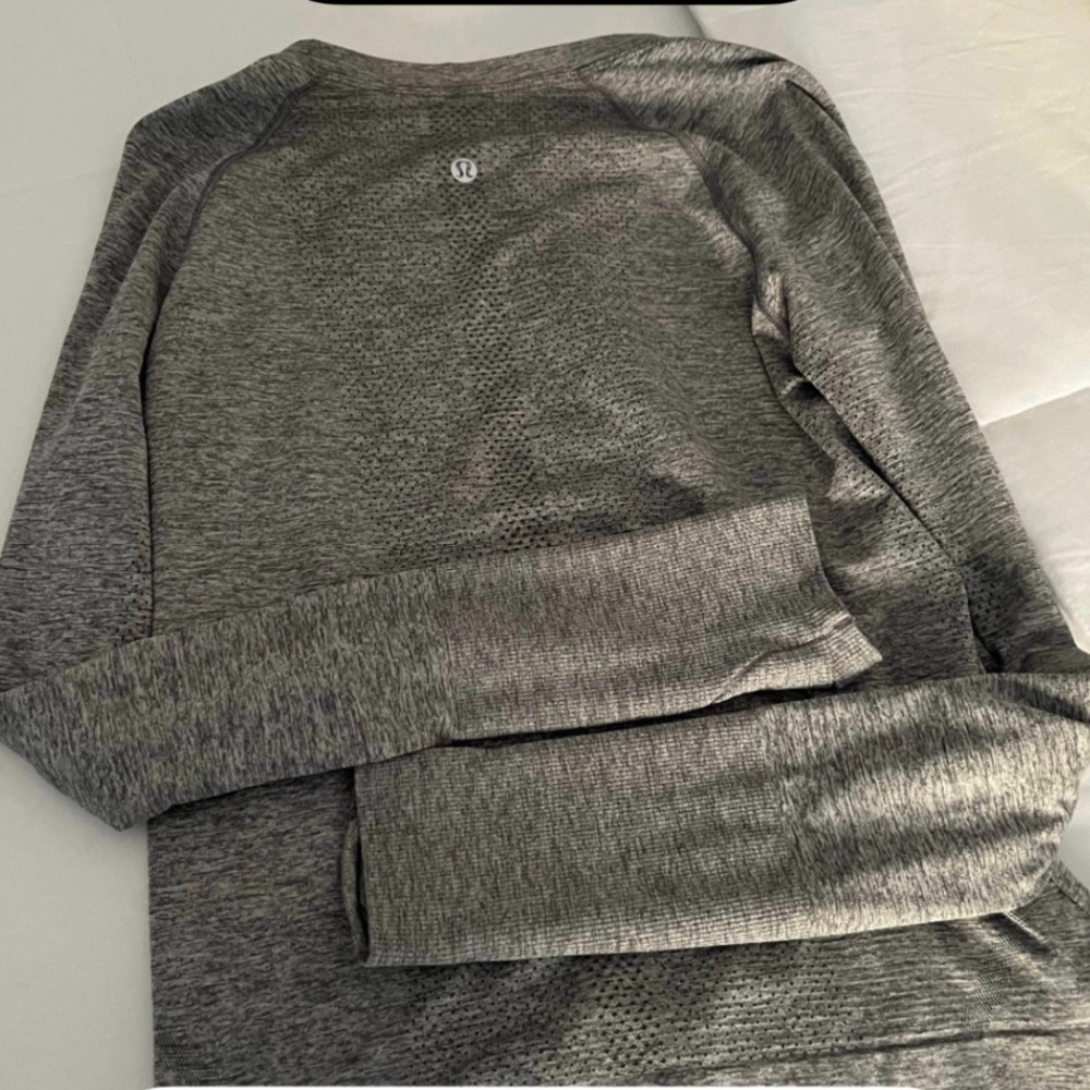 Lululemon Gray Long Sleeve Swiftly